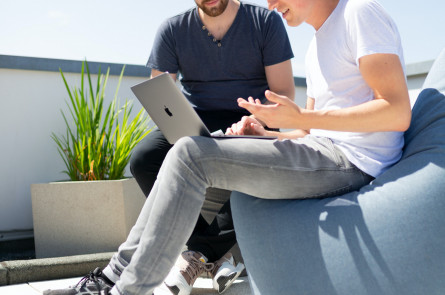 Conseils pratiques pour améliorer votre site web - Espricréa : Bien définir les besoins de votre entreprise pour la création de votre site web Conseils pratiques pour améliorer votre site web - Espricréa : Bien définir les besoins de votre entreprise pour la création de votre site web